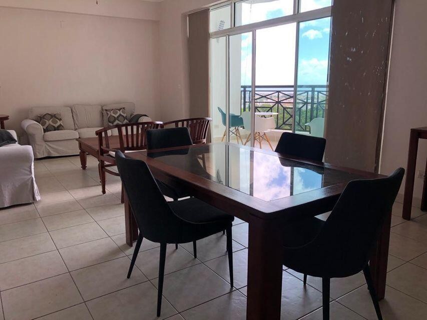 apartamentos - Apartamento en Alquiler Bella Vista de Tres Habitaciones 0