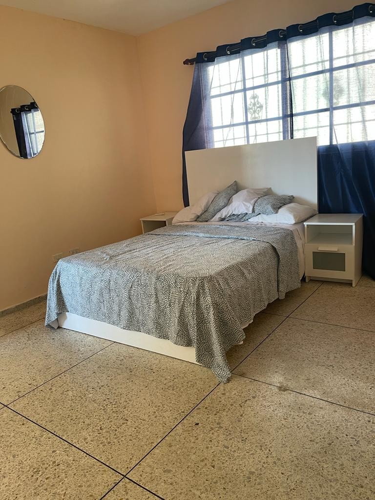 apartamentos - Se alquila apartamento amueblado en Ggazcue 4
