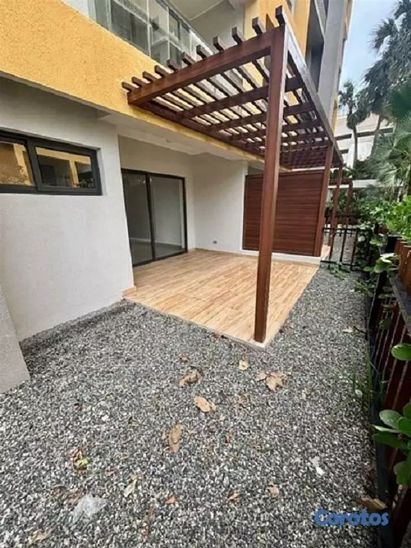 apartamentos - En Alquiler Apartamento Vacio en Murles malecon 9