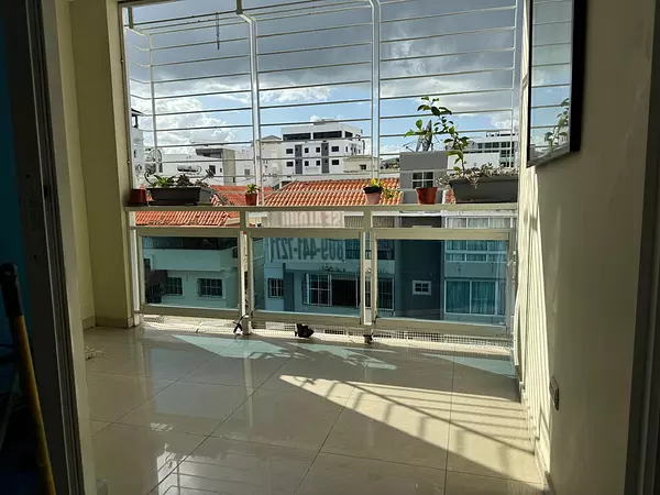 apartamentos - Apartamento de 3 Habitaciones, Renacimiento 5
