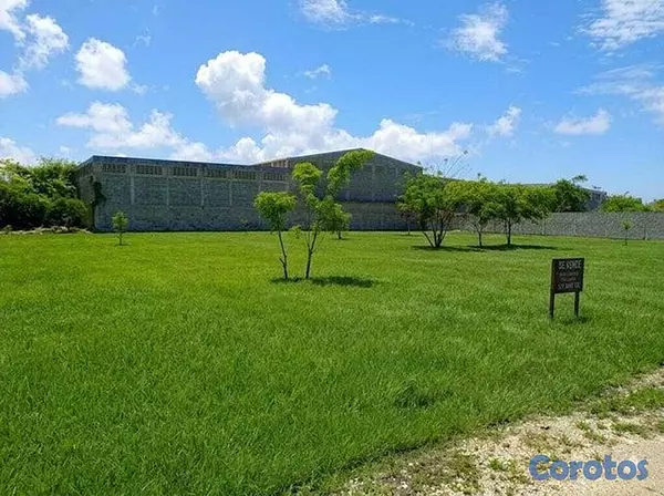 solares y terrenos - Terreno en venta en Autopista Las Américas 2