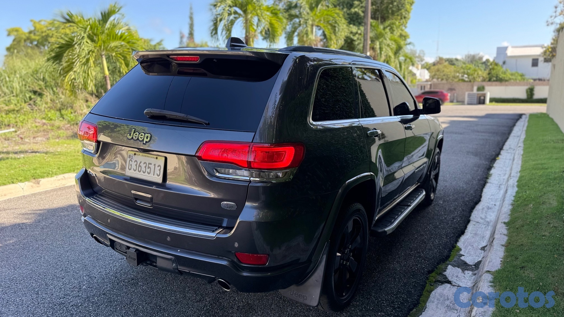 jeepetas y camionetas - Jeep Grand Cherokee Overland 2014 4x4 $799,000 3