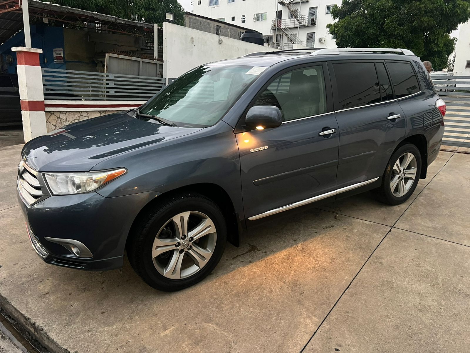 jeepetas y camionetas - toyota highlander 5