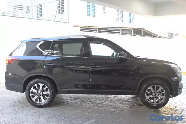 jeepetas y camionetas - KGM Rexton ADVENTURE 3