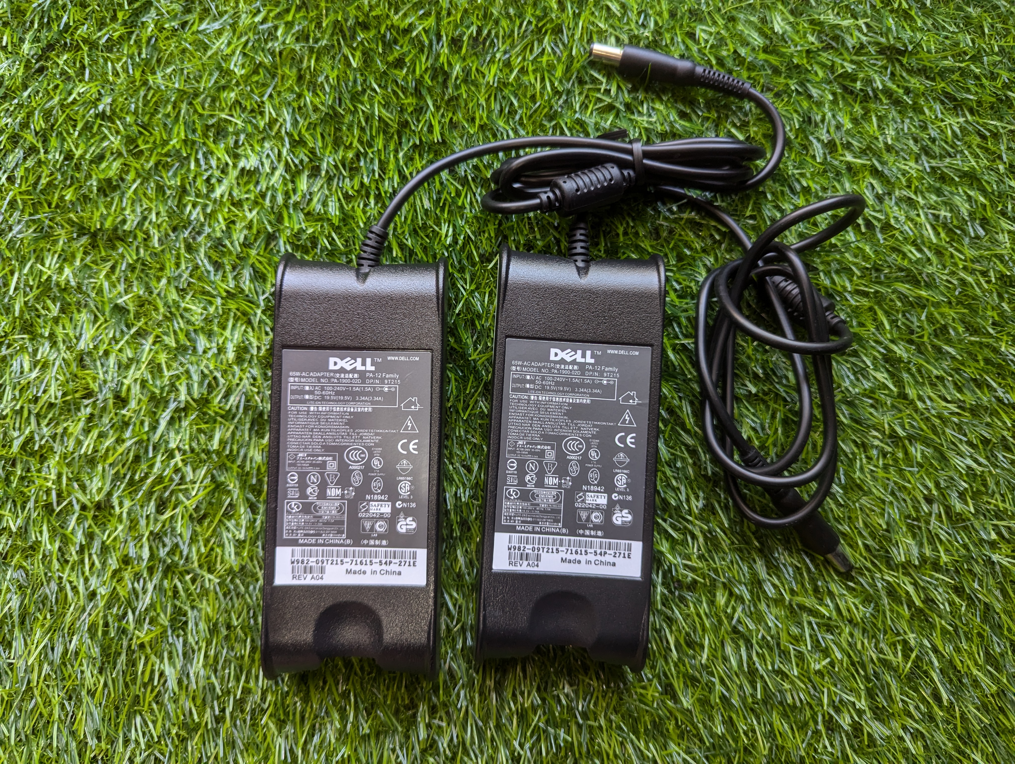 accesorios para electronica - cargador Dell para laptop 65W 3