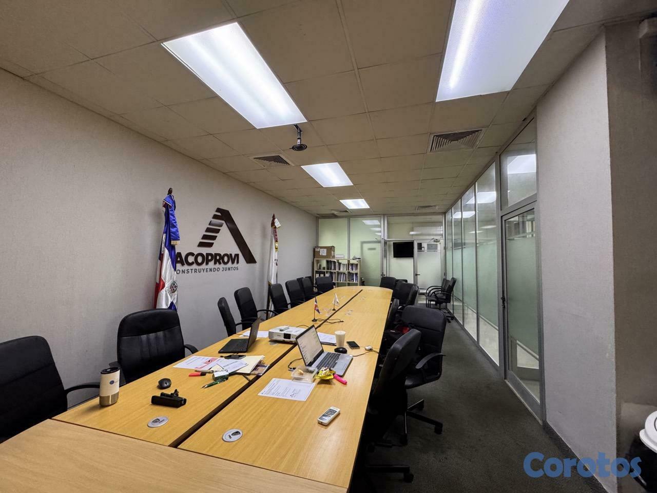 oficinas y locales comerciales - Oficina alquiler Unicentro Piantini Santo Domingo 4