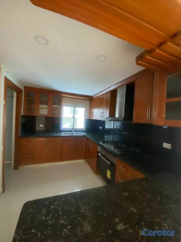 penthouses - Disponible Penthouse en Renacimiento 4