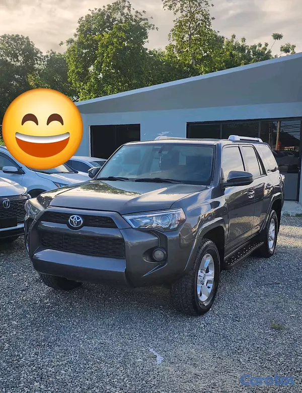 jeepetas y camionetas - TOYOTA RUNNER SR5  2017 2