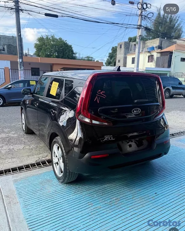 jeepetas y camionetas - Kia Soul LX 2020 4