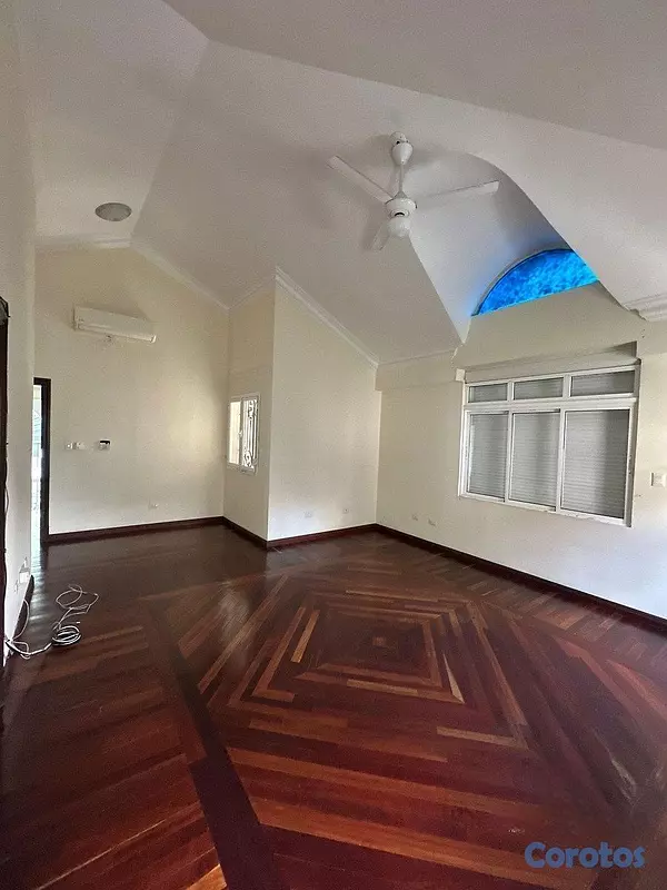 casas - Alquiler de Casa en Los Cacicazgos  3