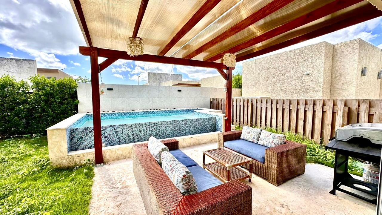 casas vacacionales y villas - Alquilo hermosa Villa Bavaro, Punta Cana Amueblada