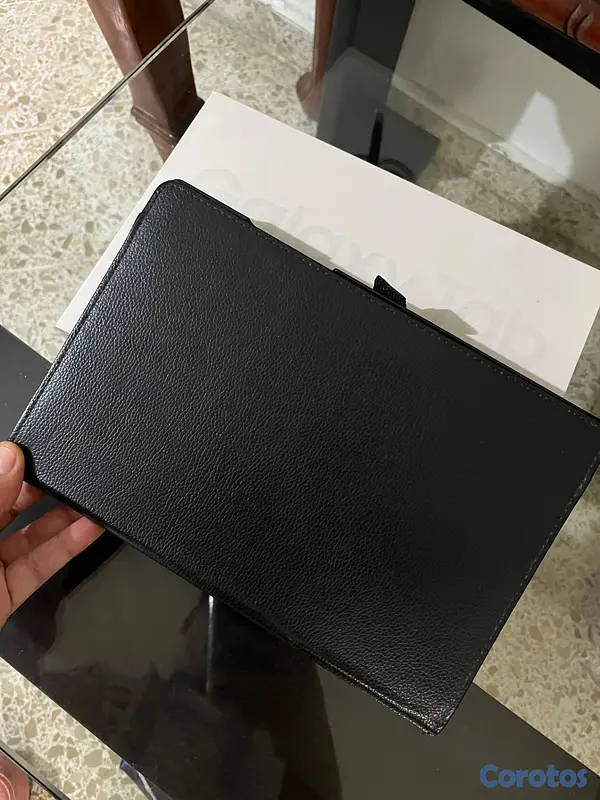 celulares y tabletas - Tablet Galaxy A8 con lápiz táctil y forro 7
