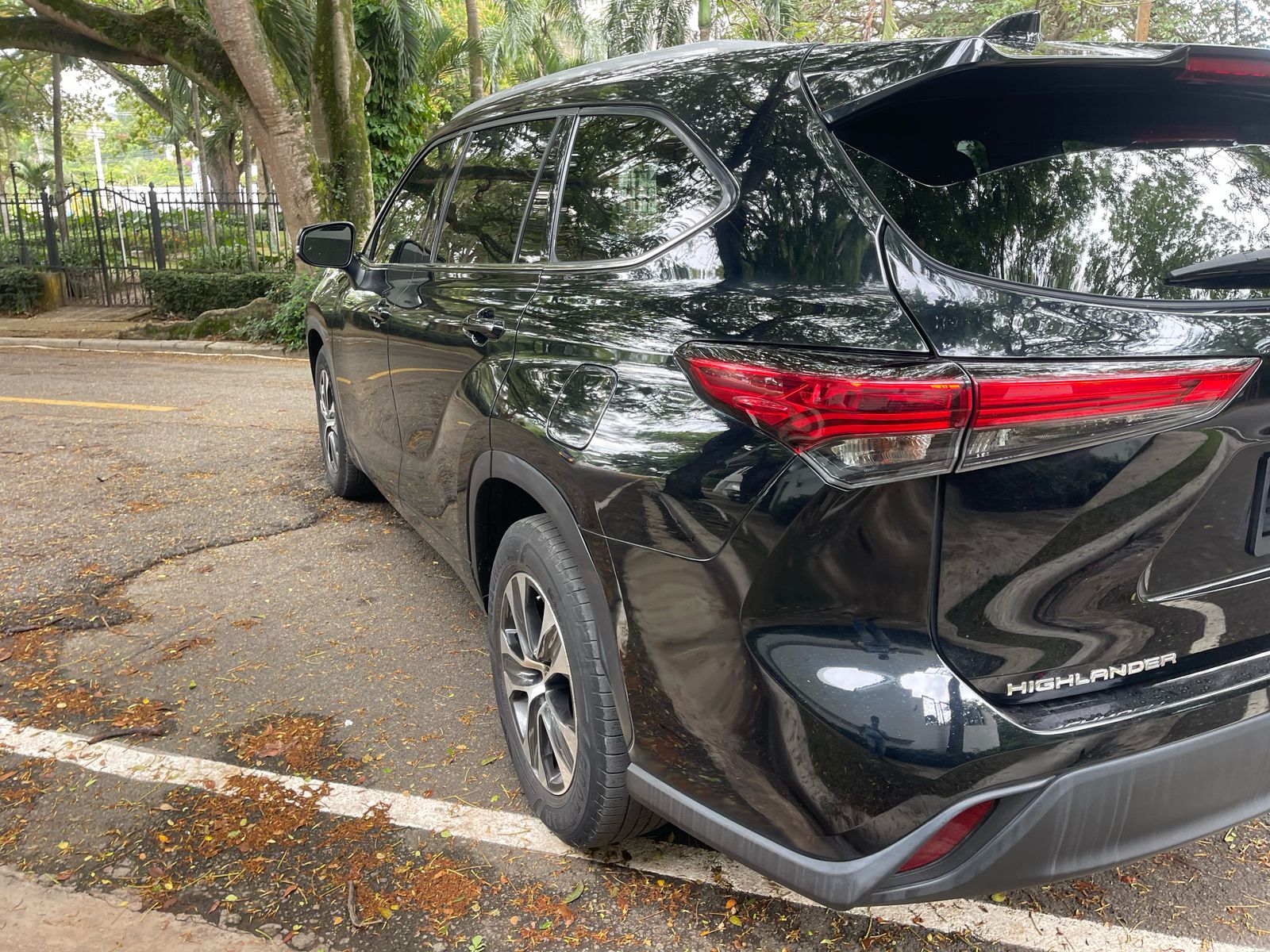 jeepetas y camionetas - Toyota higlander xle 2022 2