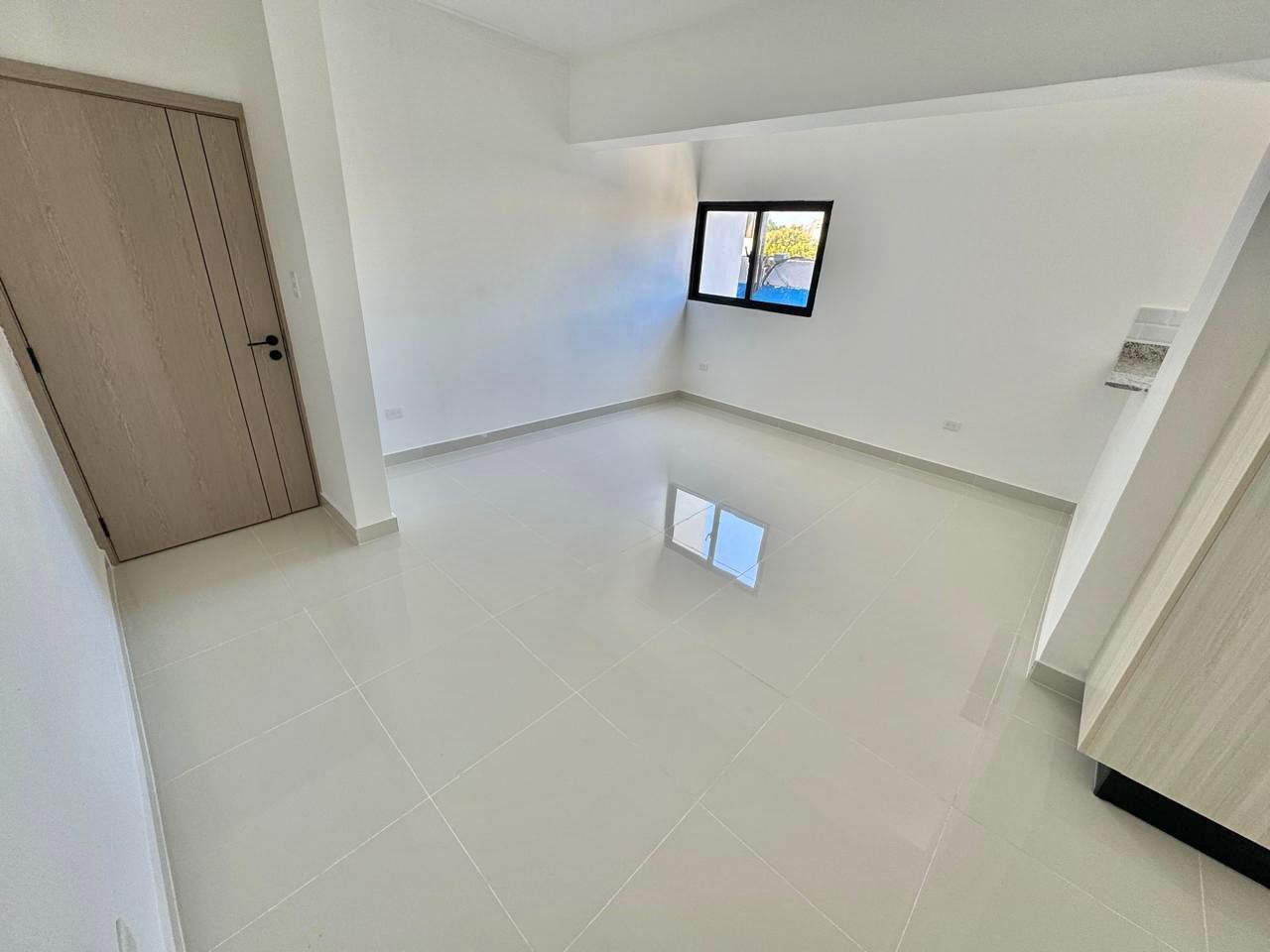apartamentos - Apartamento Nuevo en Venta LA JULIA   0