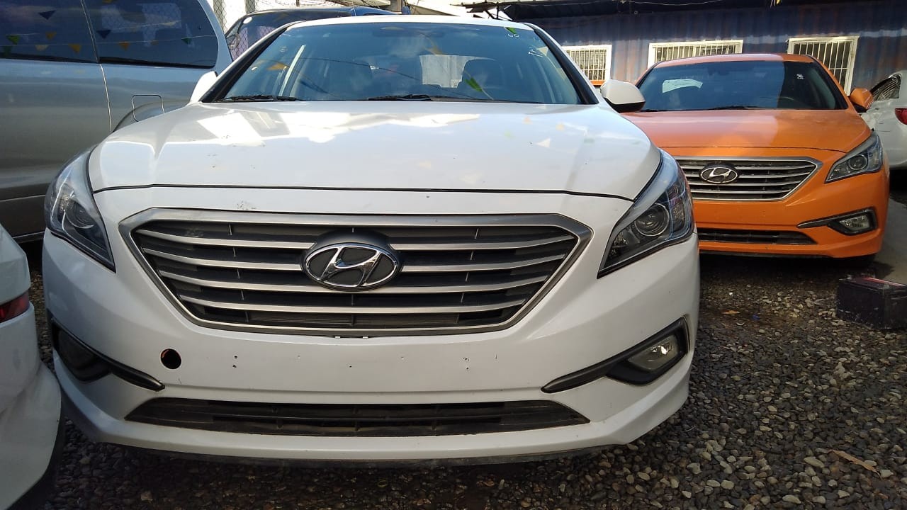 carros - HYUNDAI SONATA LF  2017 BLANCODESDE: RD$ 650,100.00