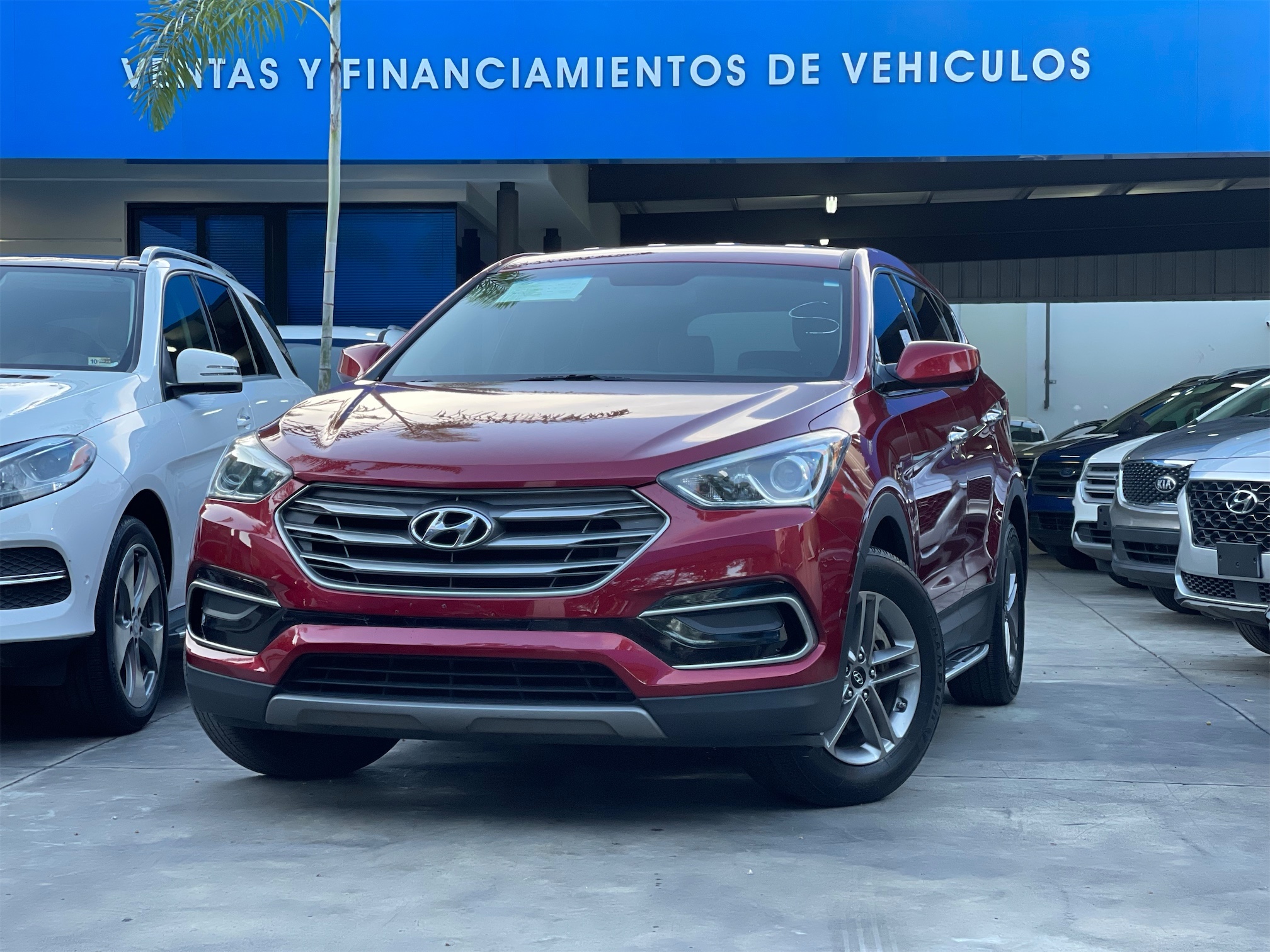 jeepetas y camionetas - Hyundai Santa Fe sport 2017