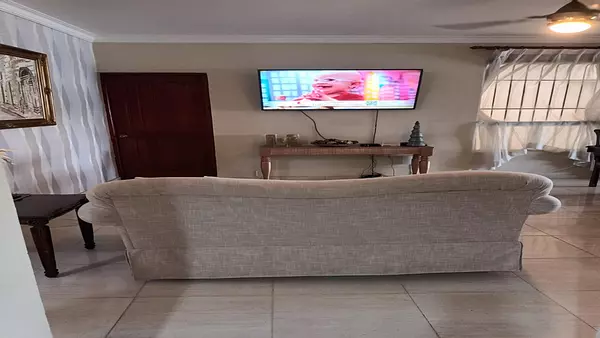 apartamentos - VENDO Apto en Gazcue 7