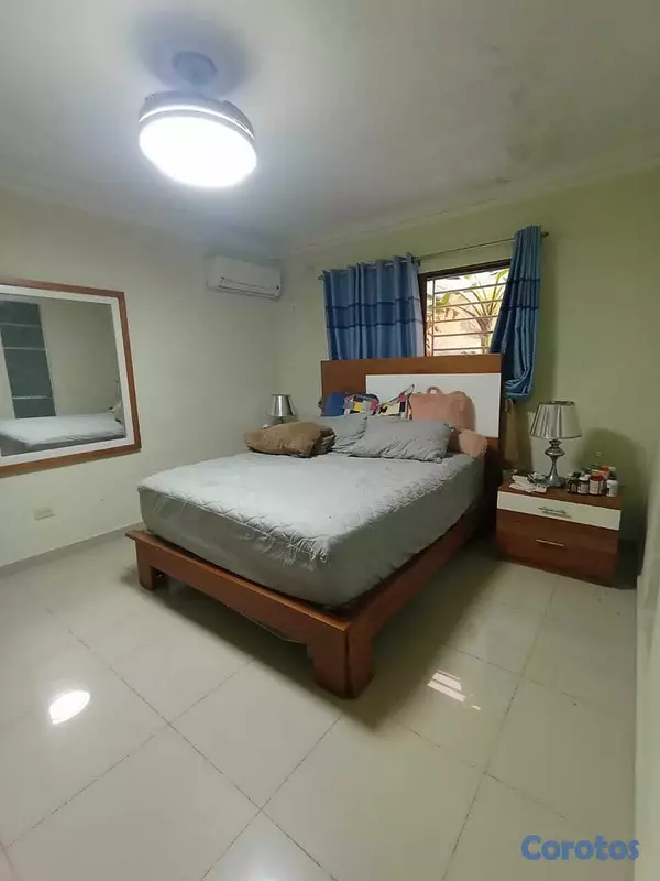 apartamentos - Vendo Apartamento Ensanche Ozama. RD$ 10,500,000  5