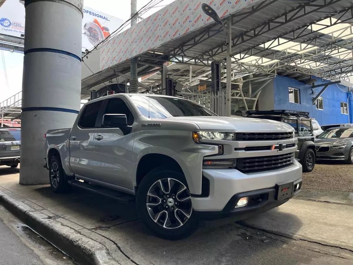 jeepetas y camionetas - Chevrolet silverado RST 2019
Clean carfax
Financiamiento disponible  3
