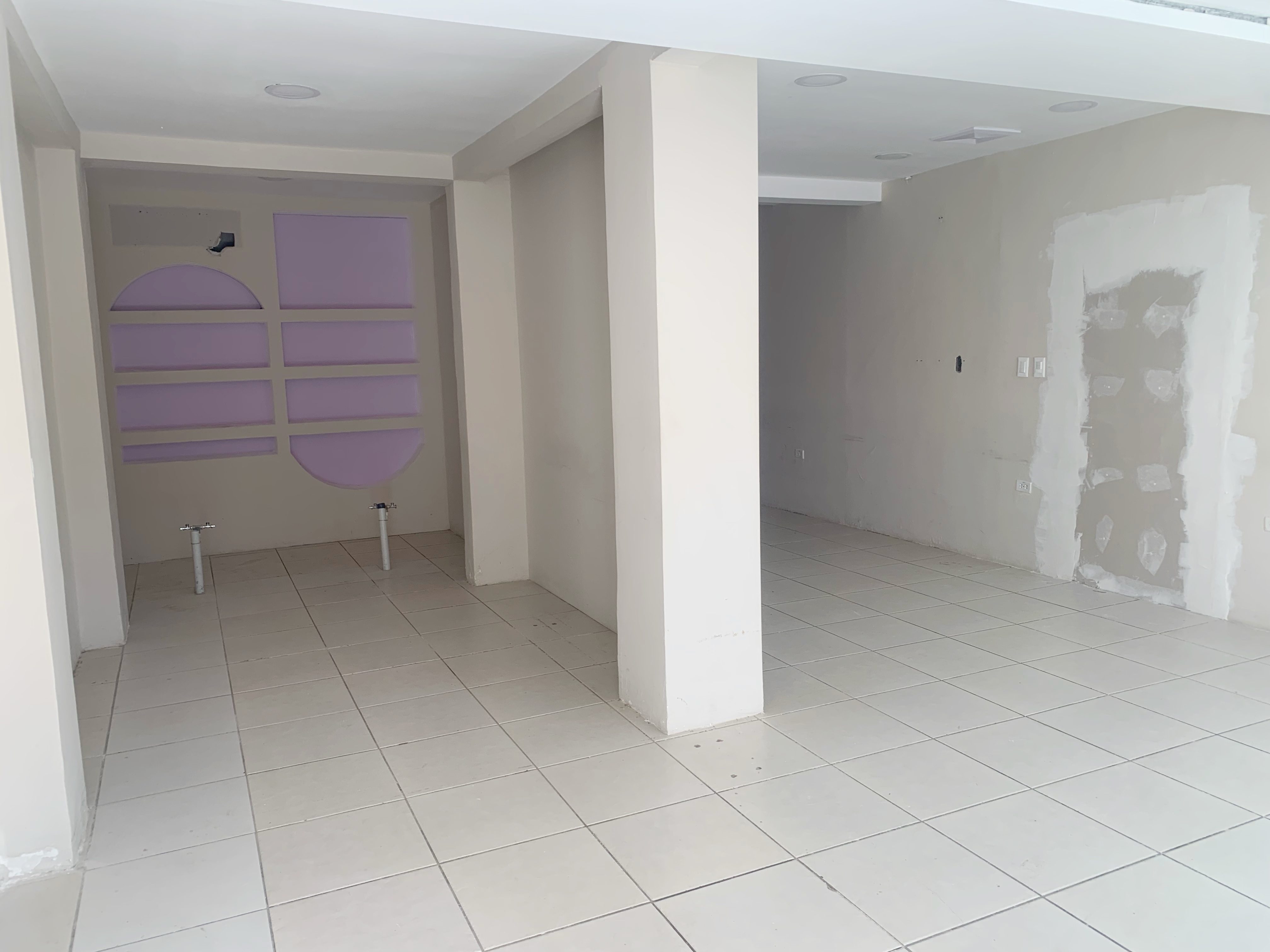 oficinas y locales comerciales - Local en los prados  3