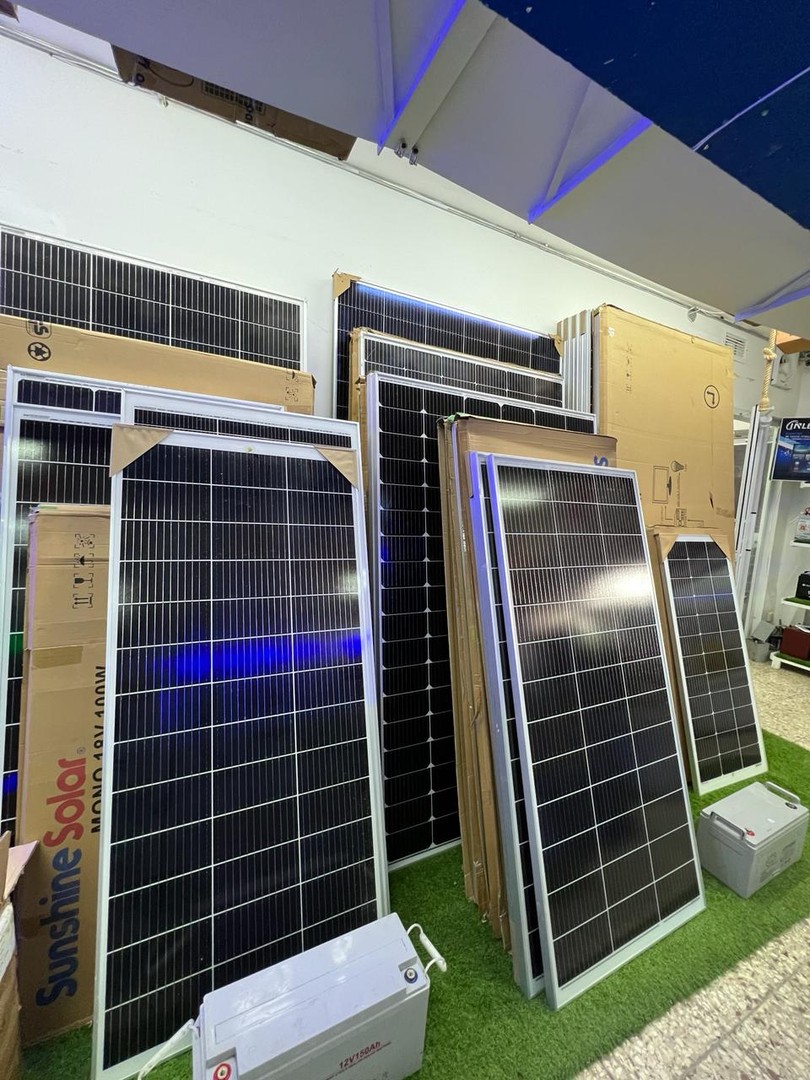 plantas e inversores - Paneles Solar