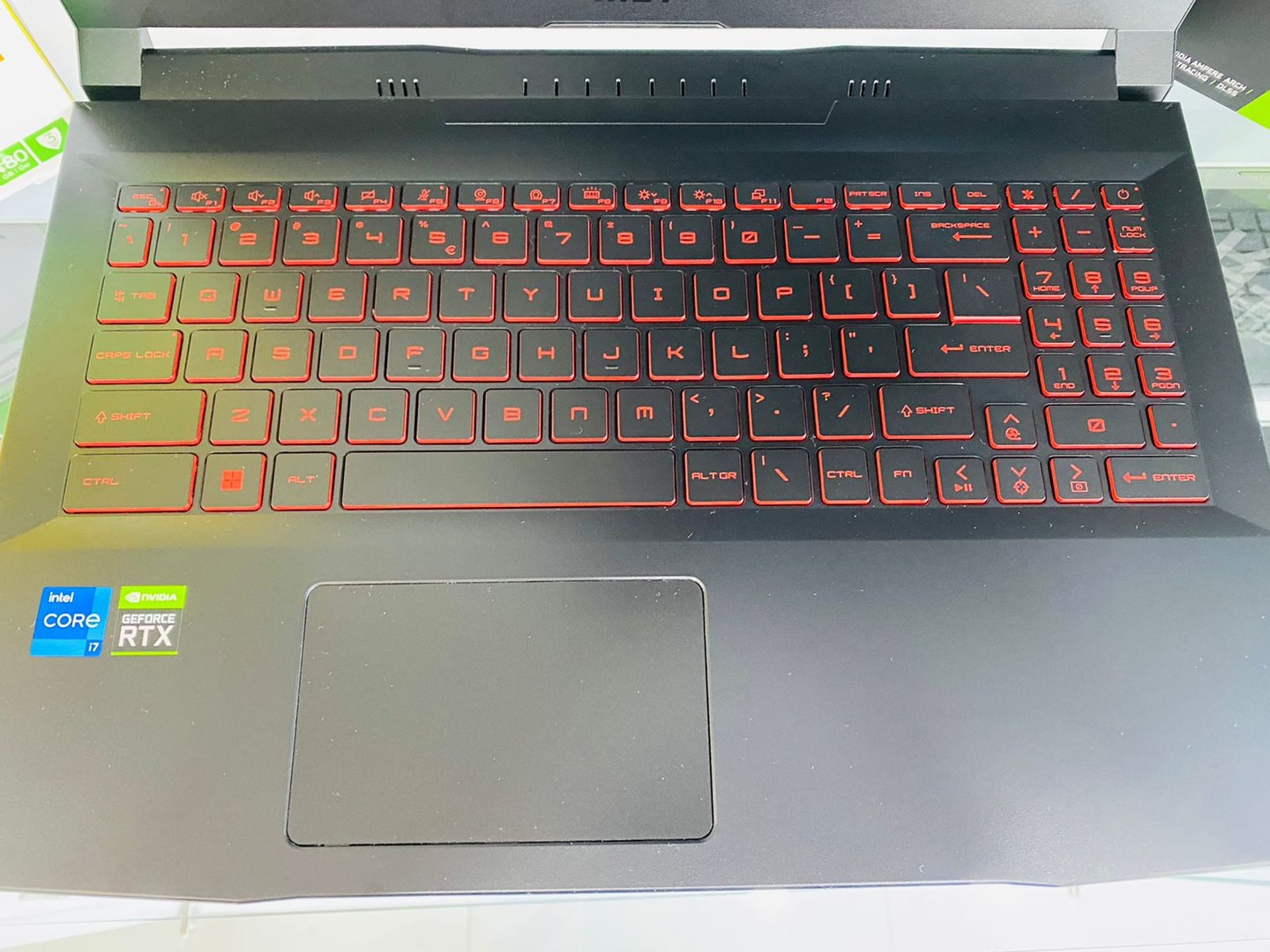 computadoras y laptops - LAPTOP MSI KATANA CORE i5-11VA 8GB RAM 512SSD RTX 3050 1