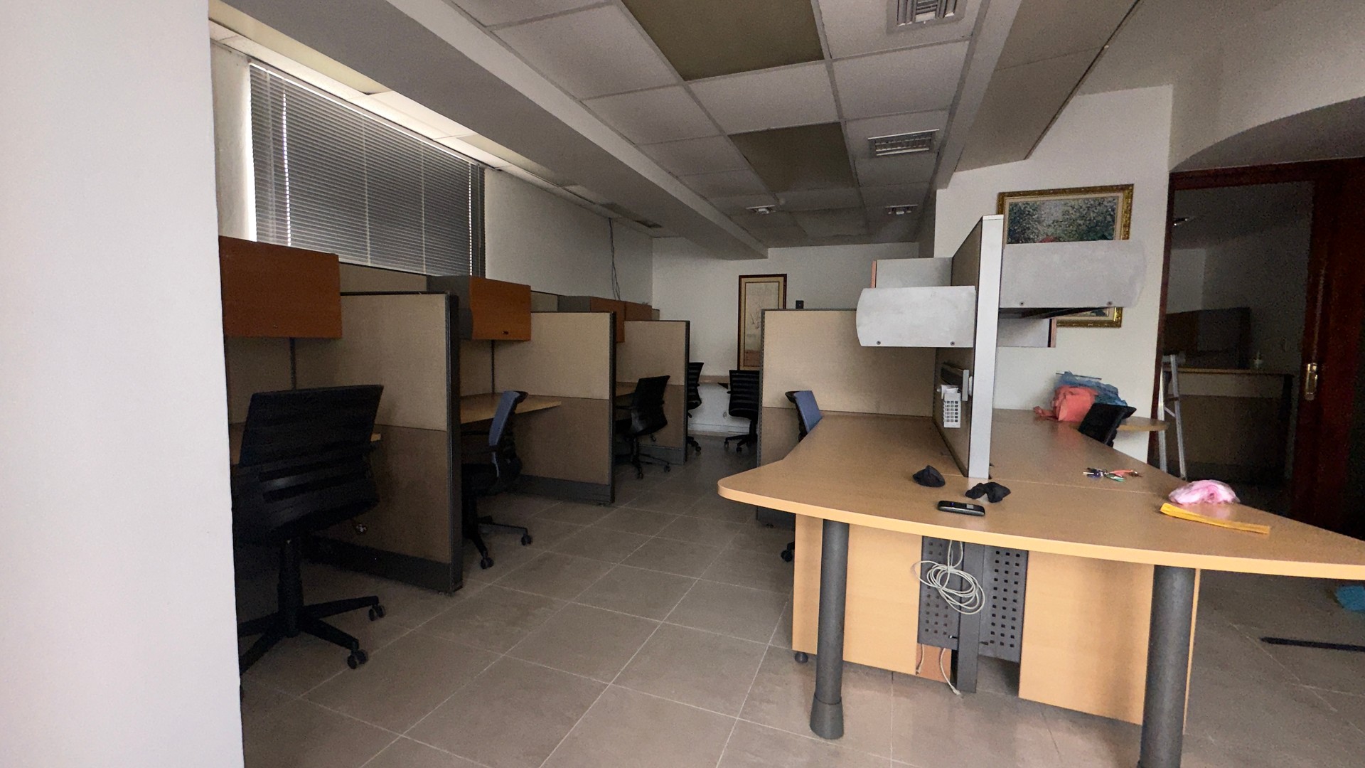 oficinas y locales comerciales - Alquiler de oficina en Evaristo Morales 4