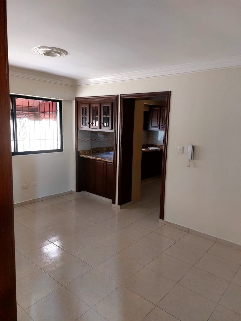 apartamentos - Se vende apartamento en Buenos Aires del Mirador 
152 mst
3 Hab 
RD$10.200,000Ng 7