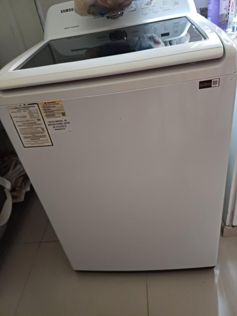 muebles y colchones - vendo la lavadora Samsung 1