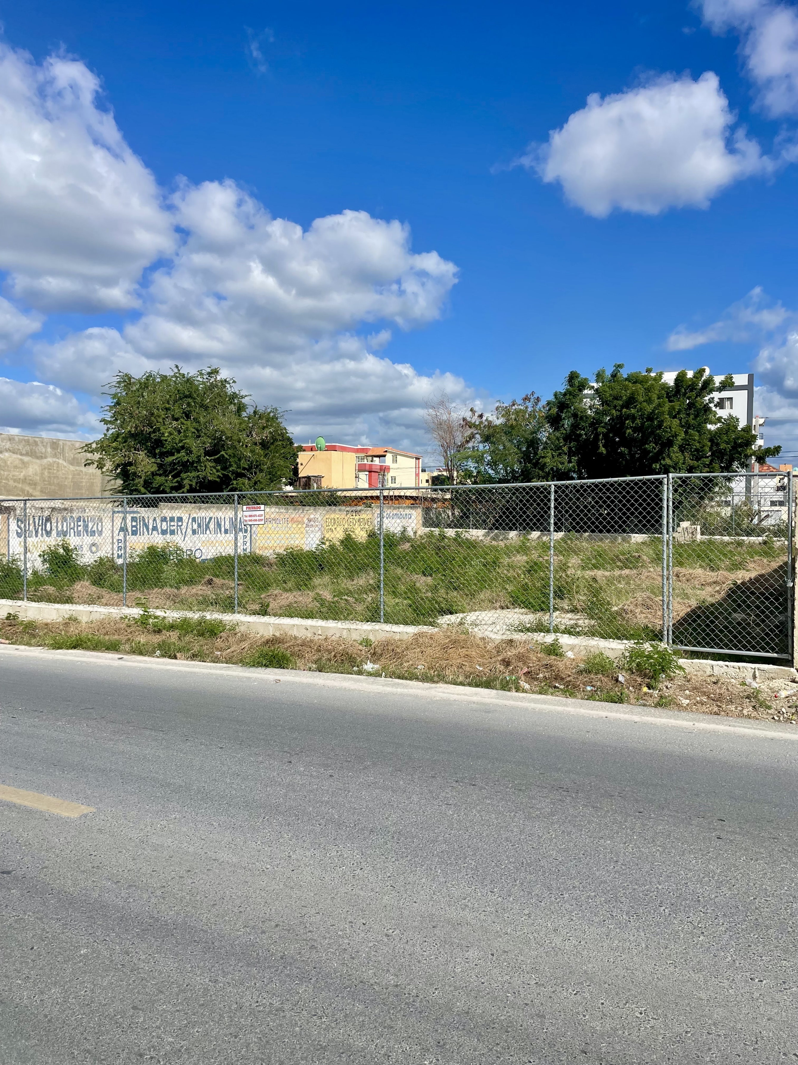 solares y terrenos - La Romana en La Caleta - Terreno de 540 m² 5