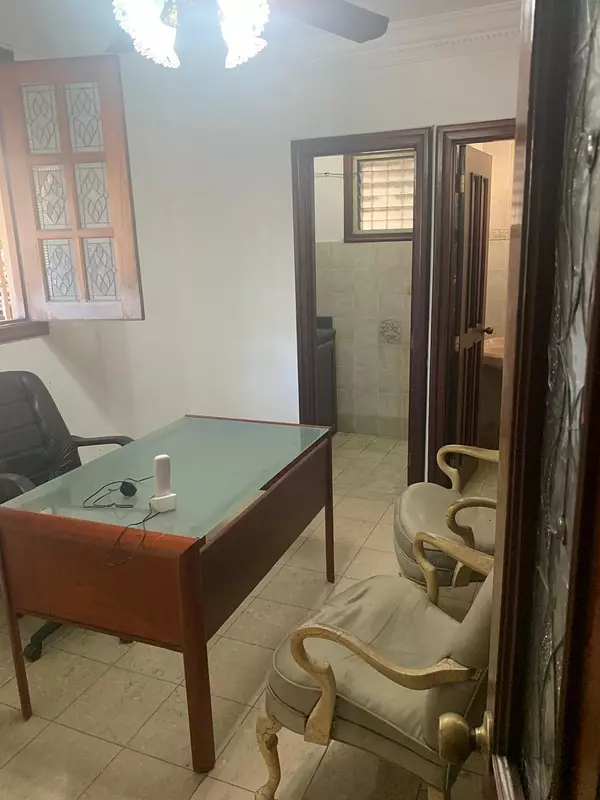 oficinas y locales comerciales - Oficinas en alquiler, Rómulo Betancourt 5