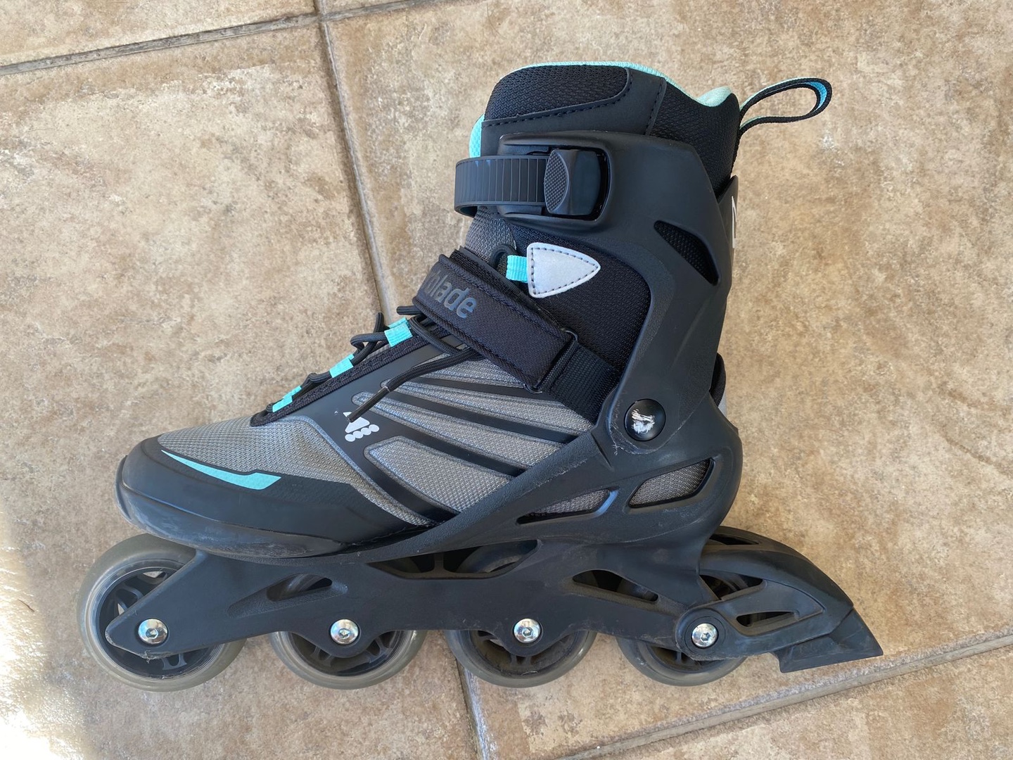 Artículos Deportivos - Vendo como nuevos Patines Rollerblade Zetrablade size 9 1