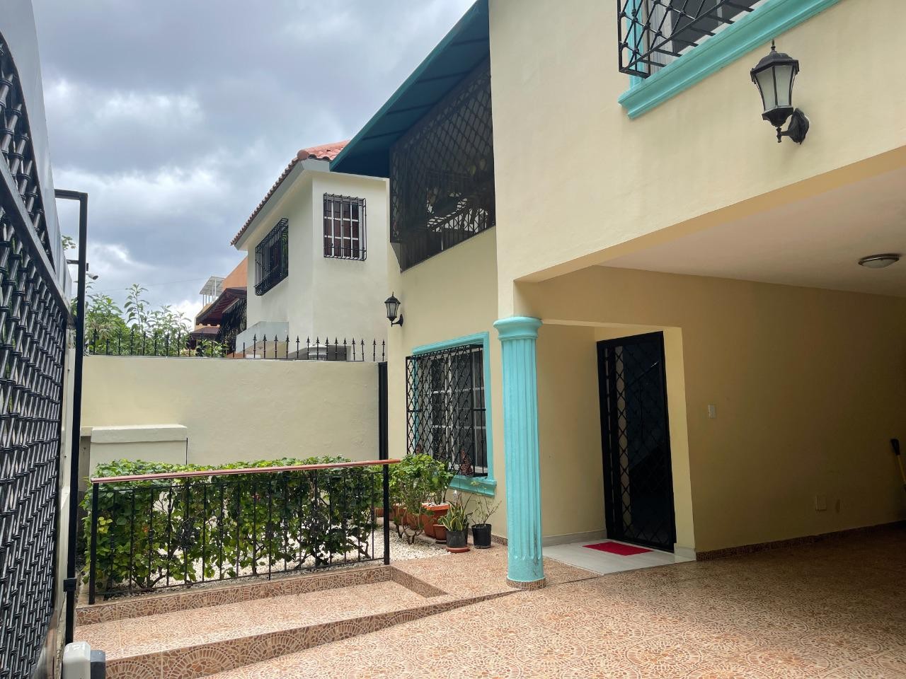 casas - Se vende casa en Altos de Arroyo Hondo 3
