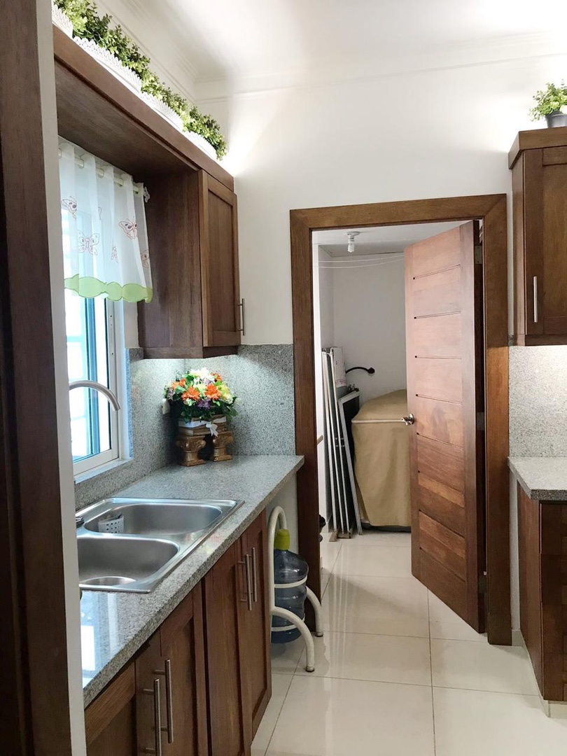 apartamentos - Apartamento en Evaristo Morales 2