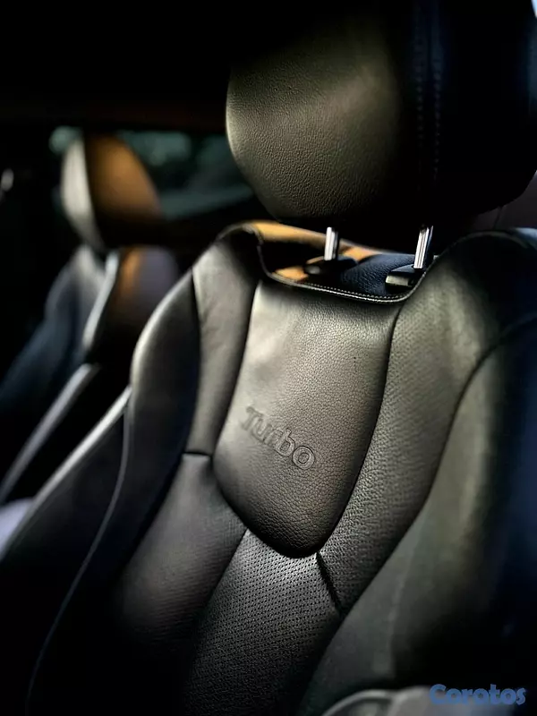 carros - Veloster Turbo 7