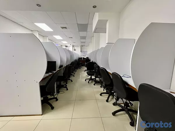 oficinas y locales comerciales - VENDO EDIFICIO COMERCIAL O DE OFICINAS EN EL VERGE 8