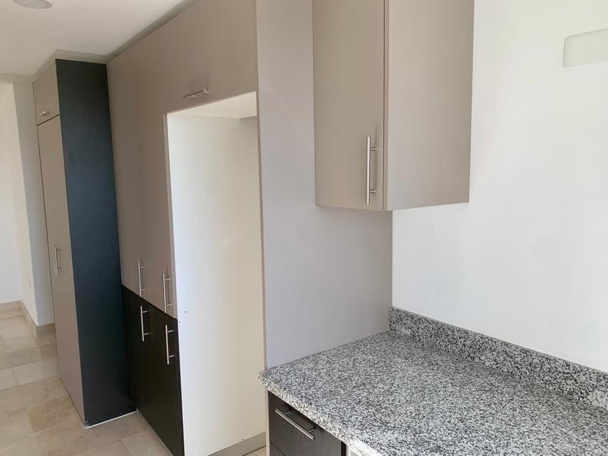 apartamentos - Apartamento en alquiler #24-1355 de 1 habitación, gym, piscina, ascensor. 2