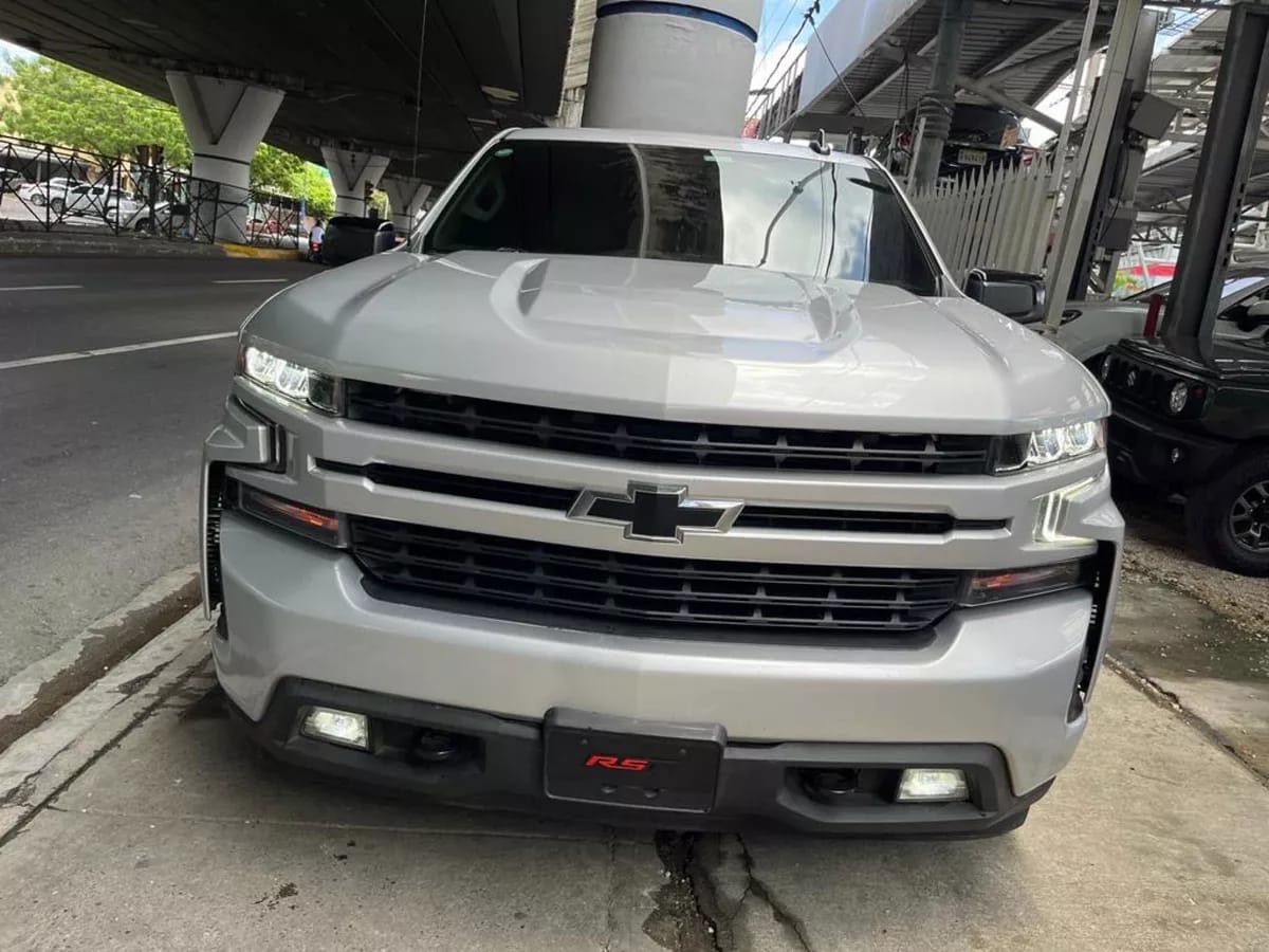 jeepetas y camionetas - Chevrolet silverado RST 2019
Clean carfax
Financiamiento disponible  4