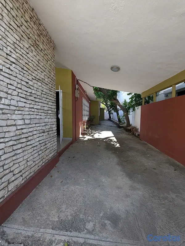 oficinas y locales comerciales - Local Comercial Para Alquiler Gazcue 16
