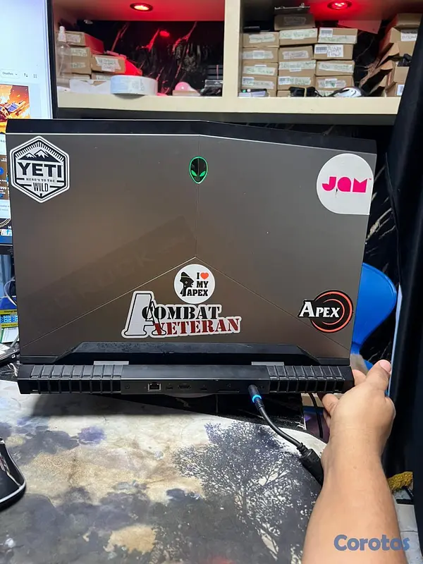computadoras y laptops - Laptop Dell Alienware 17 R4 /i7-7700HQ@2,80ghz/Nvi 3