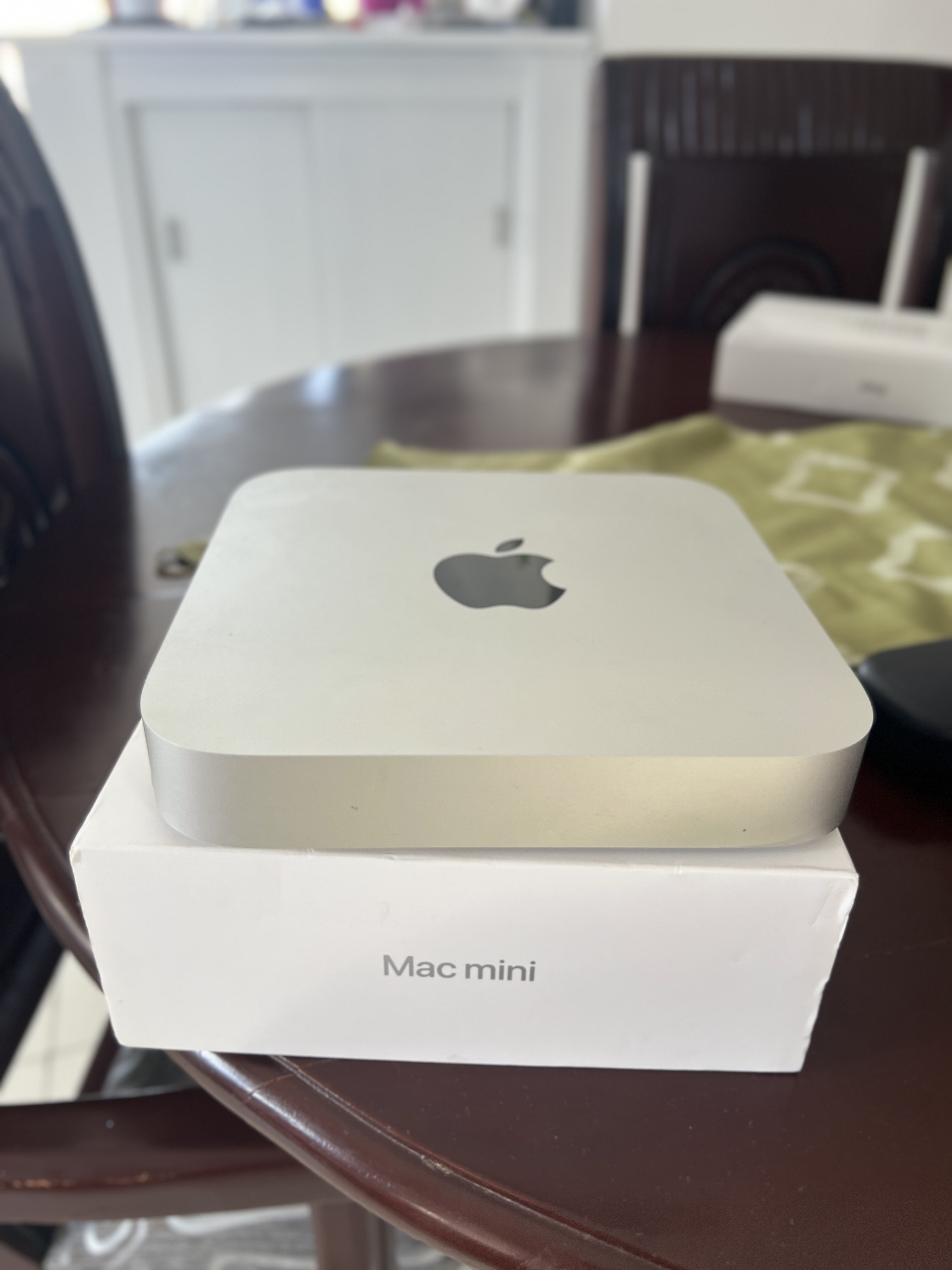computadoras y laptops -  Mac mini,
procesador  M1 GB 16 de RAM 256 disco sólido
 2