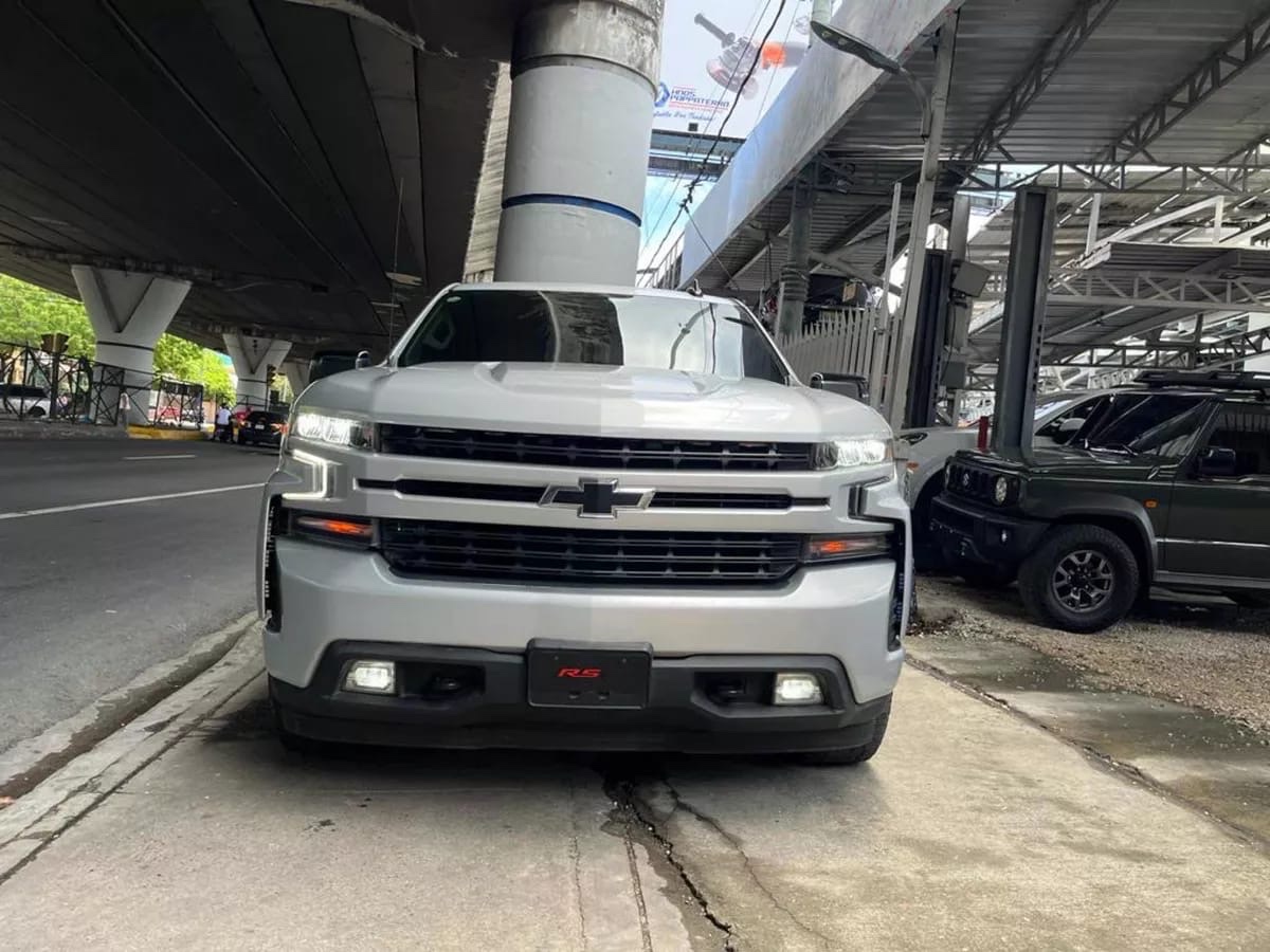 jeepetas y camionetas - Chevrolet silverado RST 2019
Clean carfax
Financiamiento disponible  5