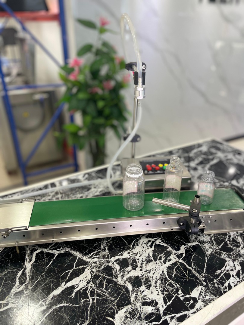 equipos profesionales - Maquina llenadora Embotelladora Envasadora Automatica de liquidos y bebida 6