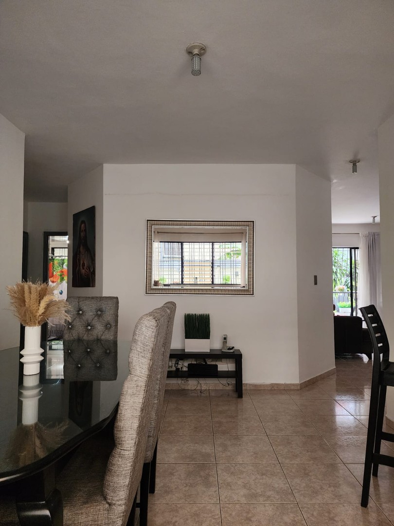 apartamentos - Apartamento clásico en Urbanización Olimpo, Santo Domingo Oeste  3