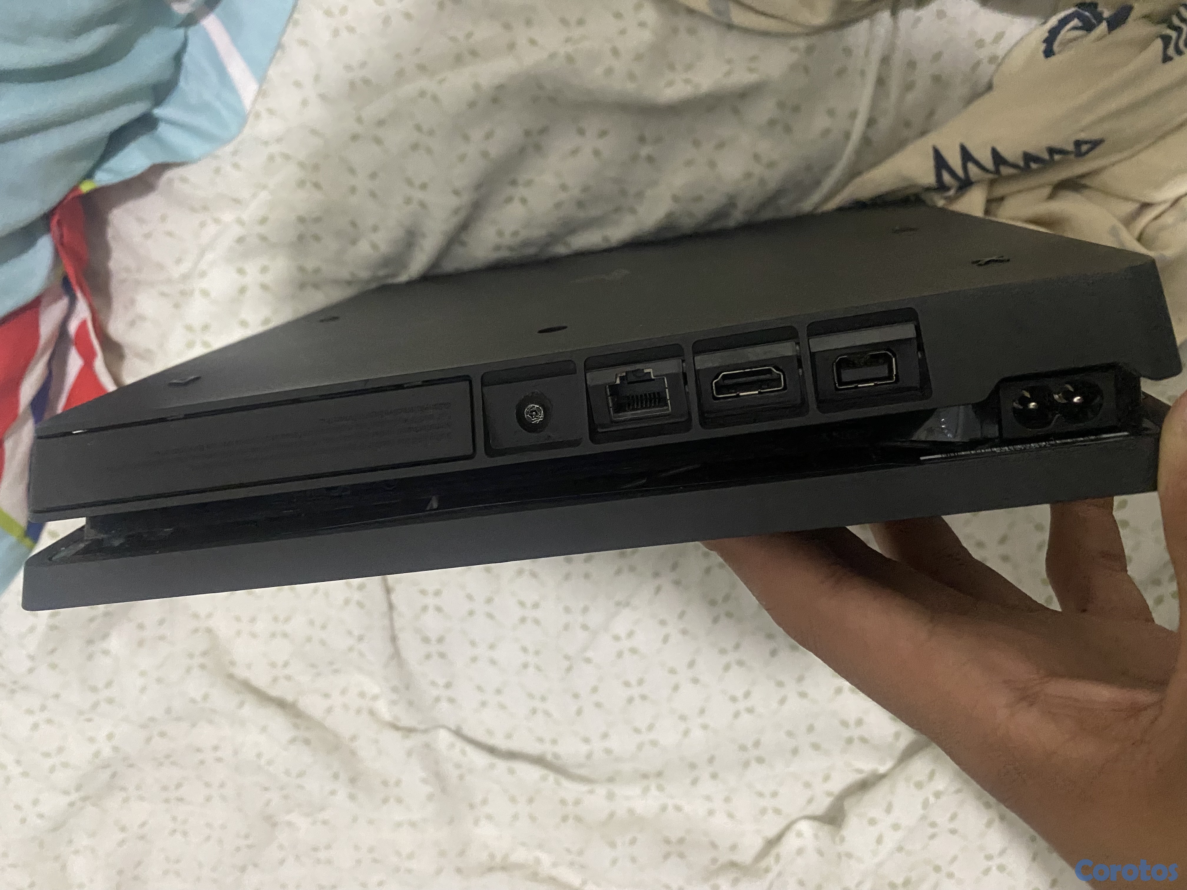 consolas y videojuegos - Se vende PS4 Slim, como nuevo 4
