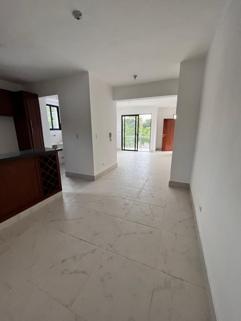 apartamentos - Apartamento en Venta 2do Nivel en Reparto Universitario  3