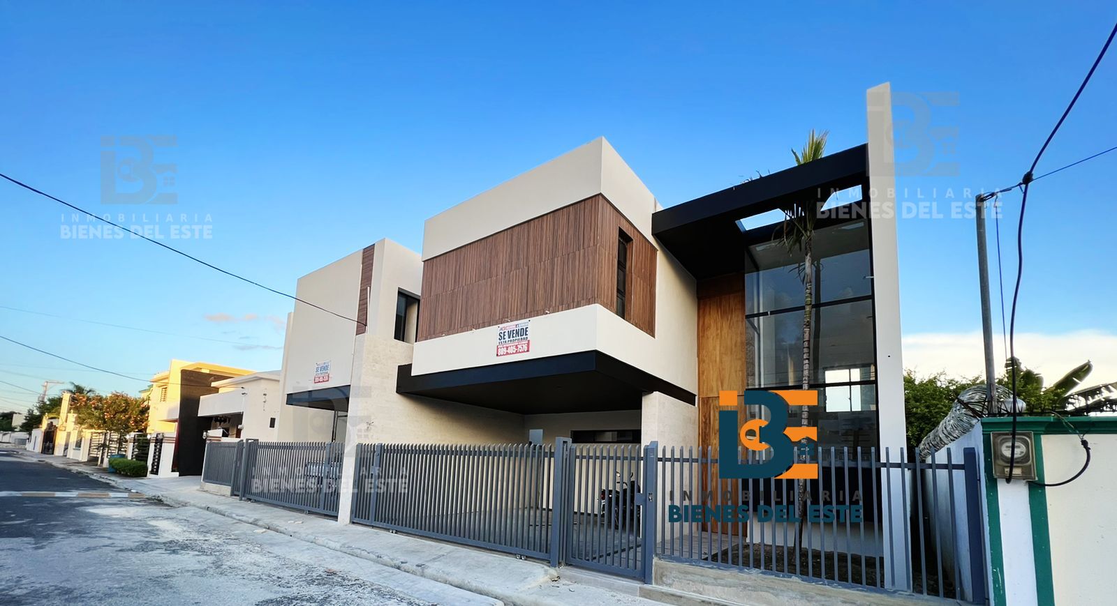 casas - Viviendas de 270 metros de construcción en 2 nivel 2