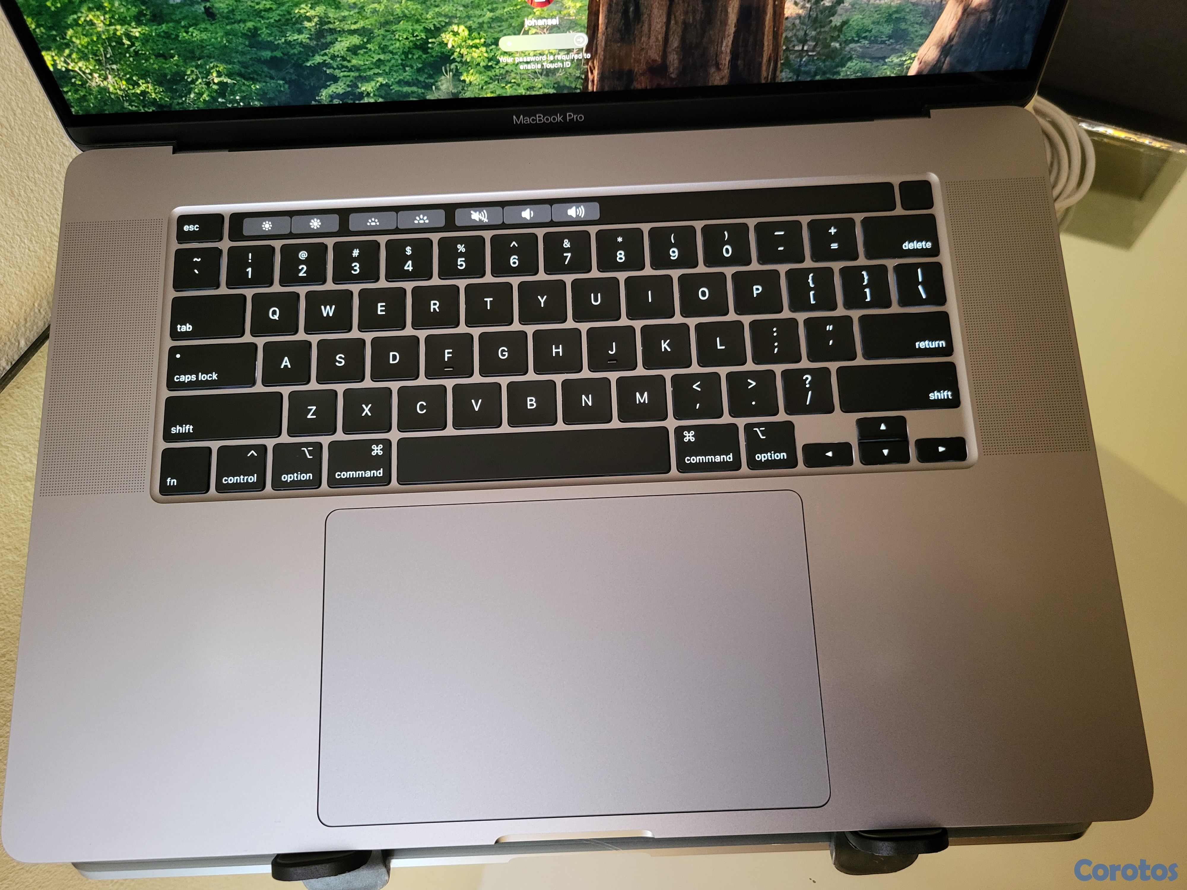 celulares y tabletas - Macbook Pro i7 2019 5