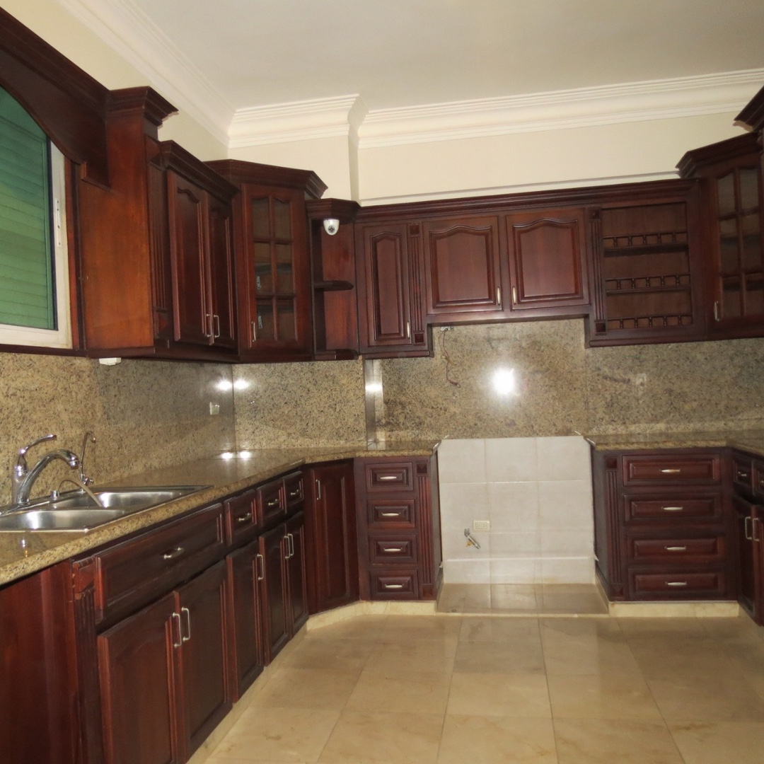apartamentos - Vendo apto Clásico zona Exclusiva Los cacicazgo 
280. Mts2. 