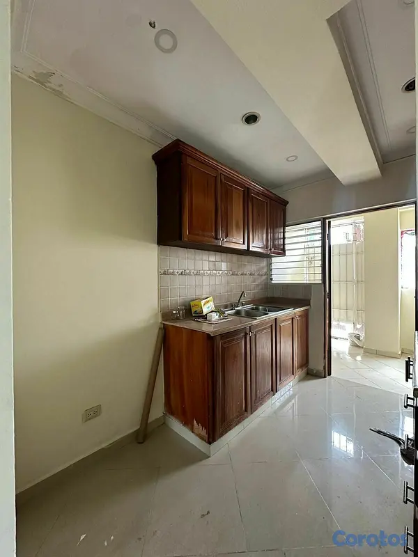 apartamentos - Disponible 4to nivel ubicado en Alfimar 5